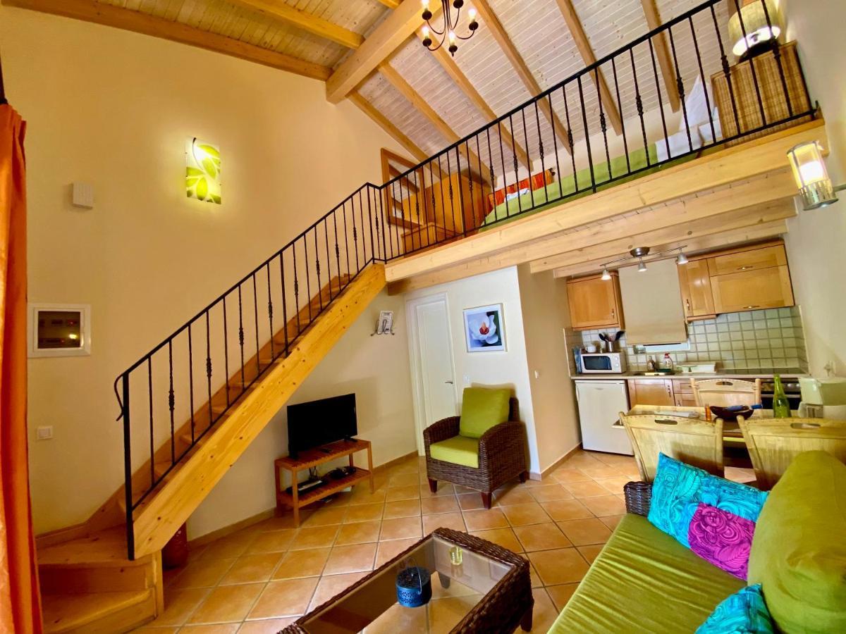 La Riviera Barbati Seaside Apartments & Villas Kültér fotó