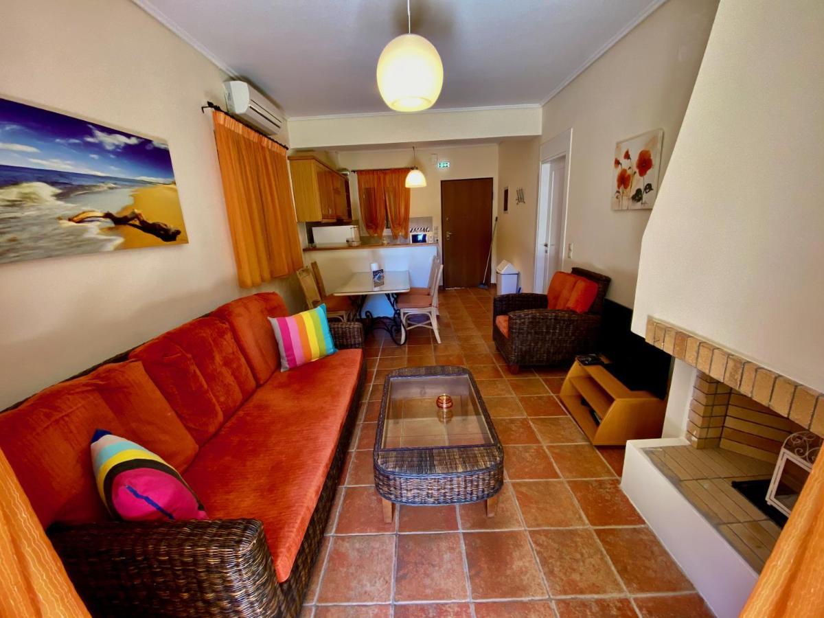 La Riviera Barbati Seaside Apartments & Villas Kültér fotó