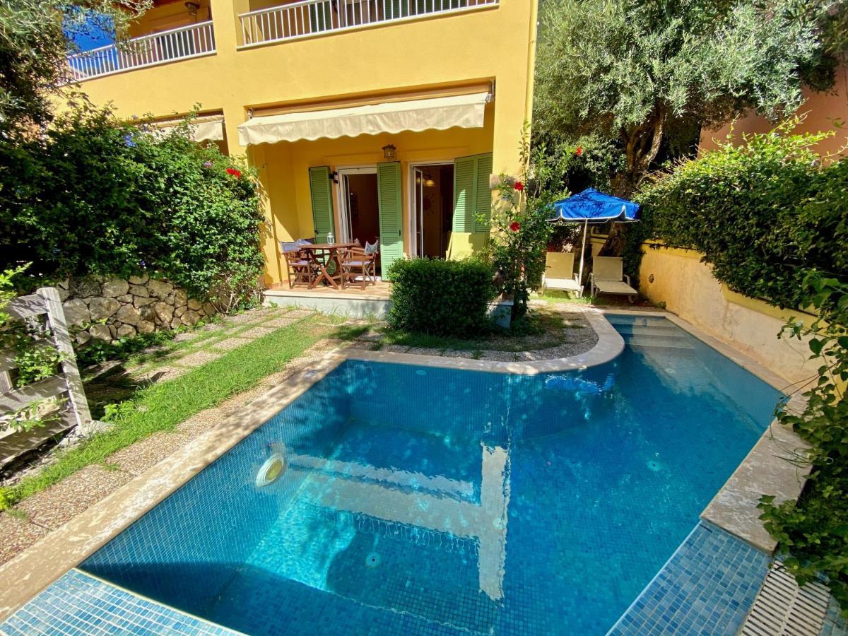 La Riviera Barbati Seaside Apartments & Villas Kültér fotó